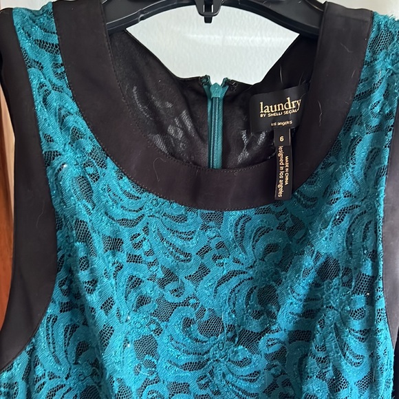 Laundry by Shelli Segal Lace Dress - Picture 2 of 7